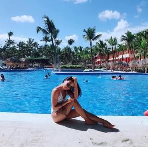 Meet your Posher, Eloisa